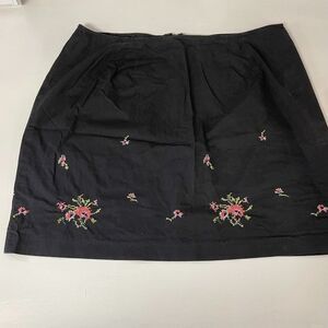 Venezia Jeans Brand Embroidered Mini‎ Skirt - Size 20